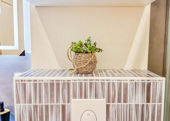 Apartment Sublime Au Coeur De La Clermont-Ferrand